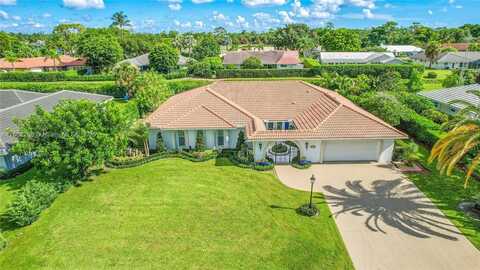524 Muirfield Dr, Atlantis, FL 33462