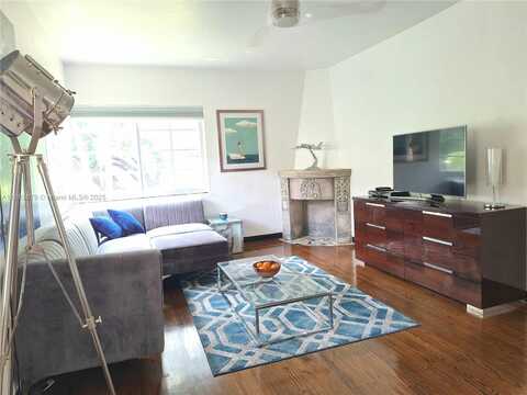 1227 Meridian Ave, Miami Beach, FL 33139