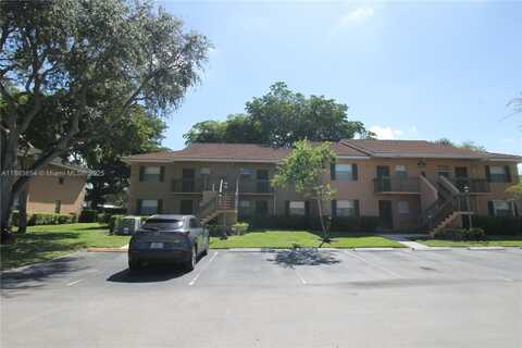 721 NW 103rd Ter, Pembroke Pines, FL 33026