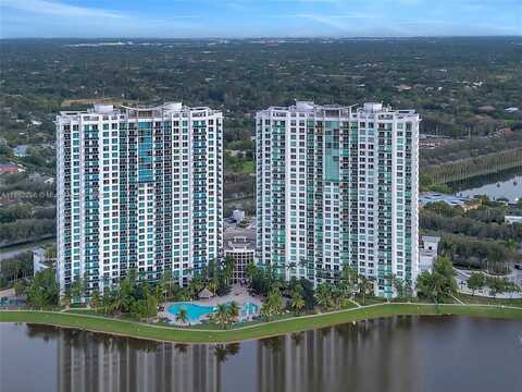 2641 N Flamingo Rd, Sunrise, FL 33323