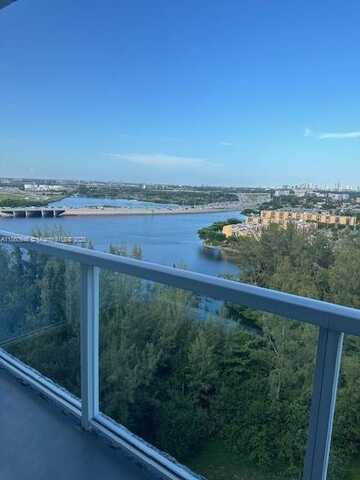 5077 NW 7th Street, Miami, FL 33126