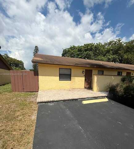 4403 NW 4th Ave, Deerfield Beach, FL 33064