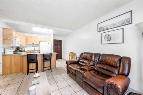 747 NW 13th Ave, Miami, FL 33125