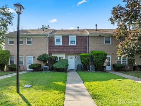 614 W 8th Street W, Plainfield, NJ 07060