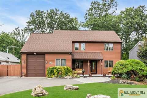 49 Kentnor Street, Metuchen, NJ 08840