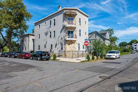 369 21st Street, Irvington, NJ 07111