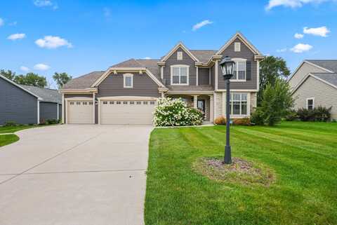 15455 Elmbrook Way, Brookfield, WI 53005