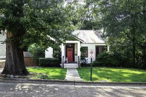 2905 Oxford Avenue, Jackson, MS 39216