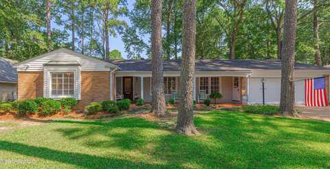 5328 Hialeah Drive, Jackson, MS 39211