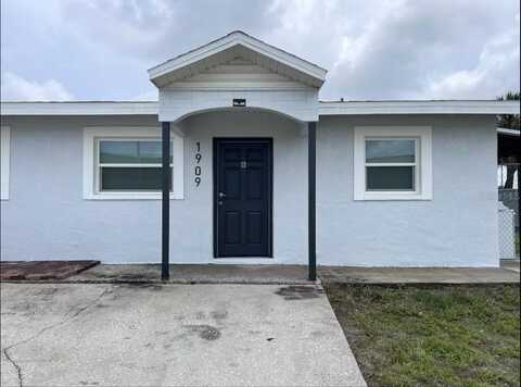 1909 W GREEN STREET, TAMPA, FL 33607