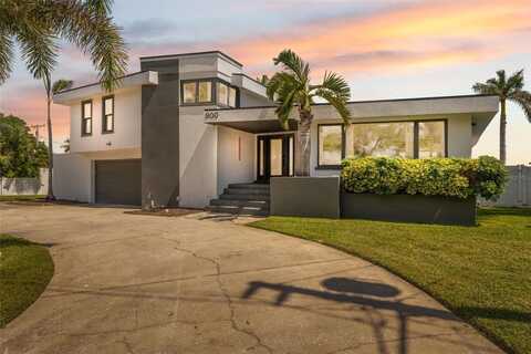 900 79TH STREET S, Saint Petersburg, FL 33707