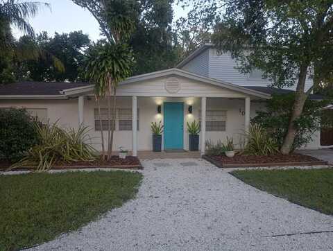 10905 N 50TH STREET, TAMPA, FL 33617
