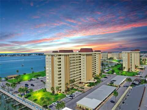 4550 COVE CIRCLE, Saint Petersburg, FL 33708