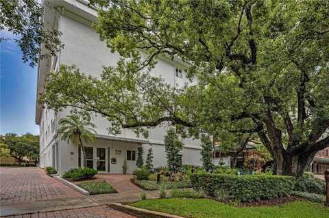 210 5TH AVENUE S, Saint Petersburg, FL 33701