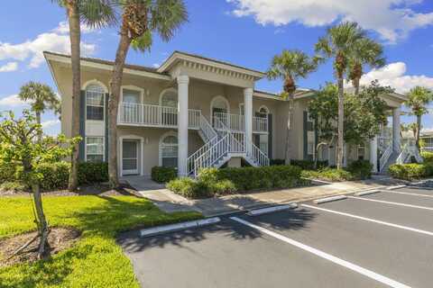 8228 TWELVE OAKS Circle unit: 322, Naples, FL 34113