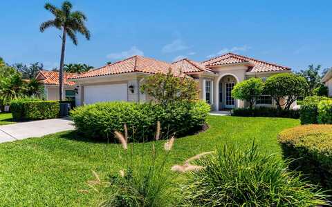 3850 HUELVA Court, Naples, FL 34109