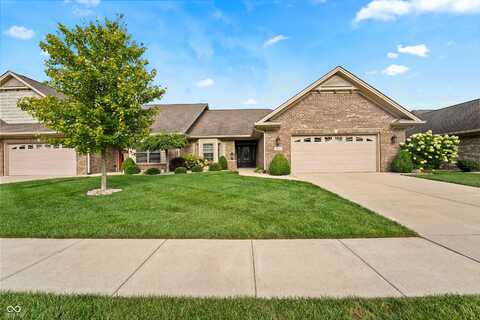 4051 Melbourne Drive, Columbus, IN 47203