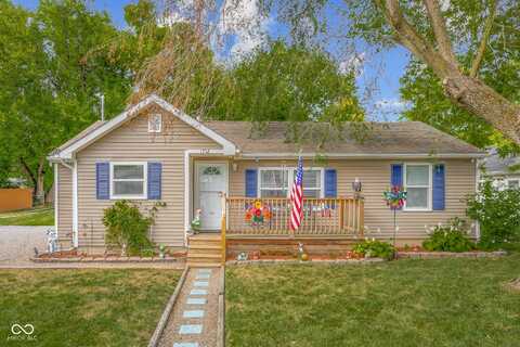 1552 Southline Drive, Columbus, IN 47201