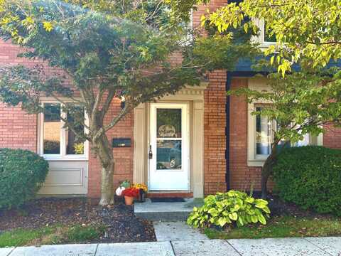 1113 Canterbury Square S, Indianapolis, IN 46260