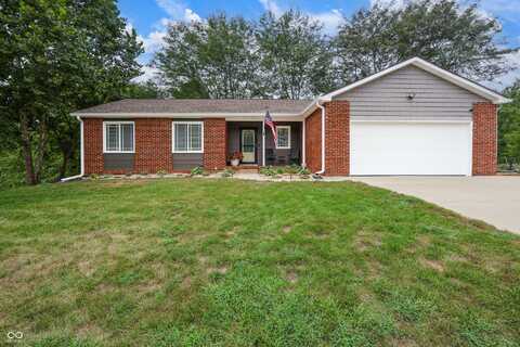 810 Countryside Lane, Columbus, IN 47201