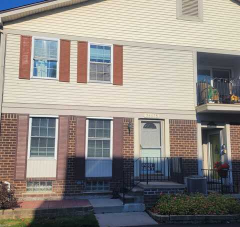 26075 S Lake, Harrison, MI 48045