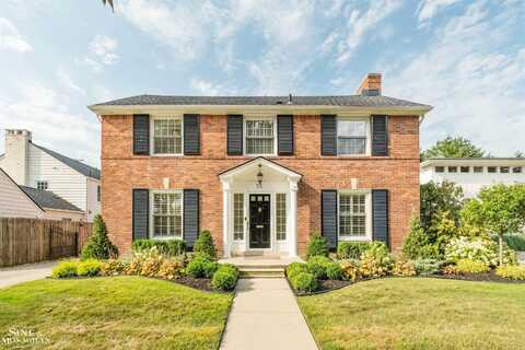 55 Stanton, Grosse Pointe Farms, MI 48236