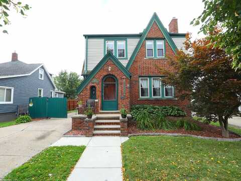 22436 Ridgeway, Saint Clair Shores, MI 48080