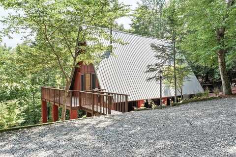 260 Fox Hunter Lane, BRASSTOWN, NC 28902