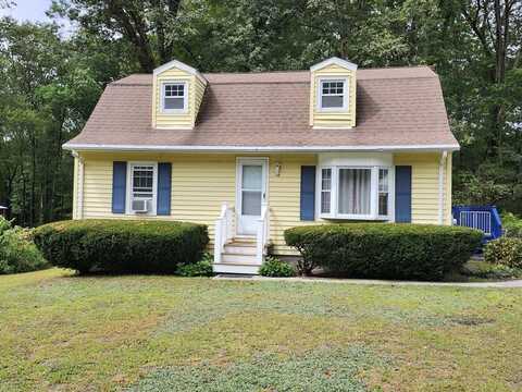 20 Carleton Road, Leicester, MA 01542