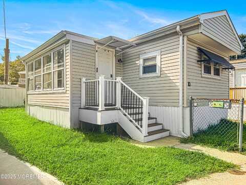 10 Robin, Hazlet, NJ 07730