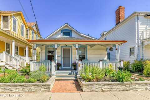 81 Stockton Avenue, Ocean Grove, NJ 07756