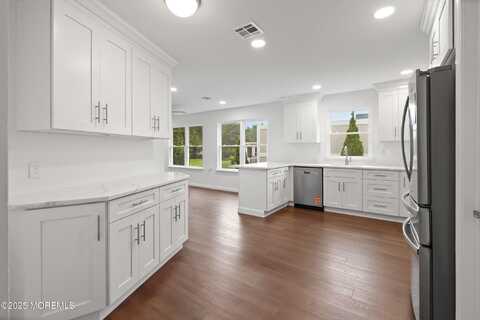 94 Everest Drive S, Brick, NJ 08724
