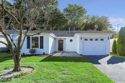 94 Everest Drive S, Brick, NJ 08724
