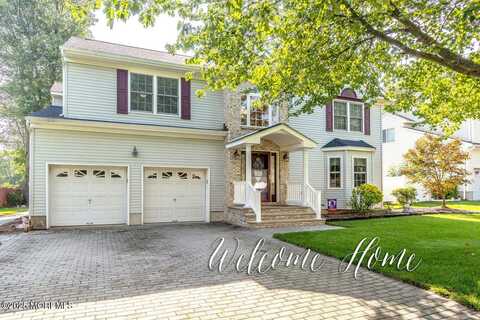 14 Carrington Court, Matawan, NJ 07747