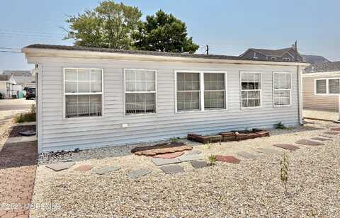 48 Gregg Drive, Beach Haven West, NJ 08050
