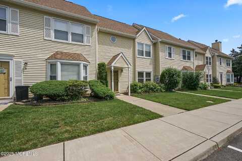 7 Colonial Court, Jackson, NJ 08527