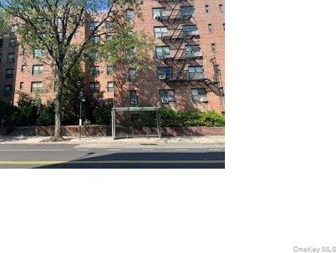 65-10 108TH STREET, Forest Hills, NY 11375