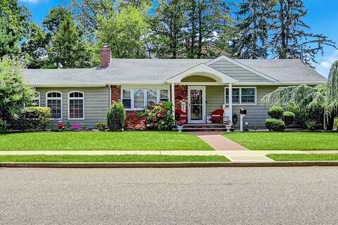 31 Morton Avenue, Massapequa, NY 11758