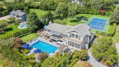 49 Tuthill Lane, Remsenburg, NY 11960