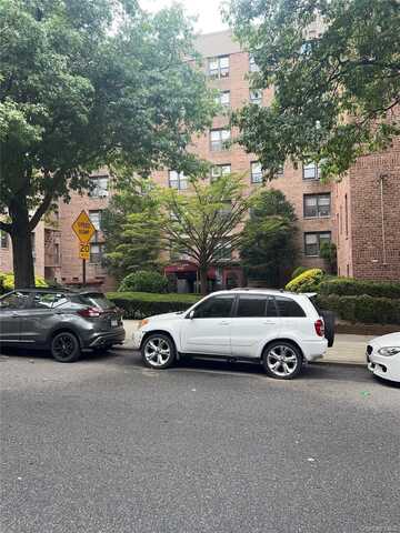 83-25 98th Street, Woodhaven, NY 11421
