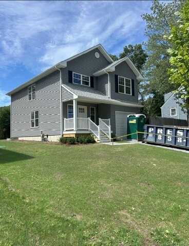 5 Cooper Avenue, Huntington Station, NY 11746