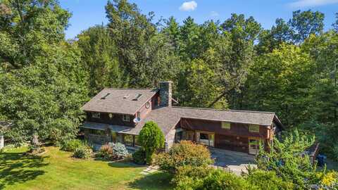 1 Blues Quarry, Woodstock, NY 12498