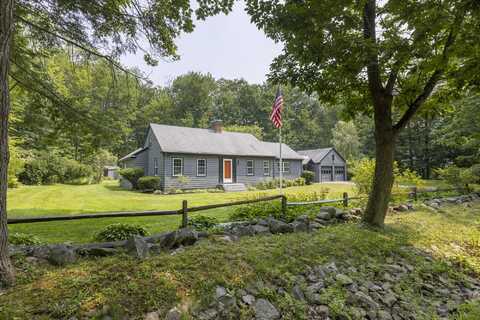 91 Blackstrap Road, Falmouth, ME 04105
