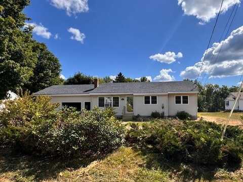 142 Pleasant Street, Clinton, ME 04927