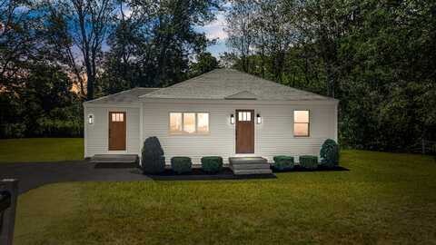 11 Stone Street, Saco, ME 04072