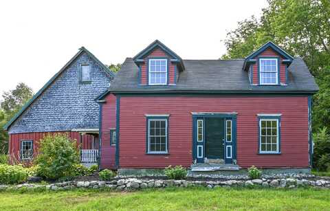 96 Main Street, Oxford, ME 04270