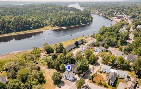 393 Front Street, Richmond, ME 04357