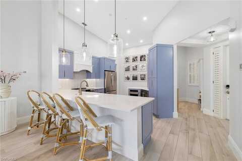 831 Sailaway, NAPLES, FL 34108