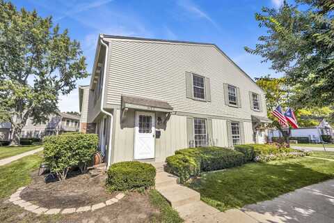 1678 Trowbridge Court, Wheaton, IL 60189