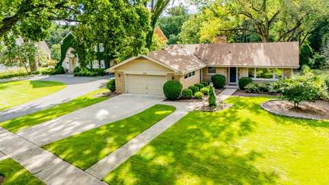638 N Edgewood Avenue, La Grange Park, IL 60526